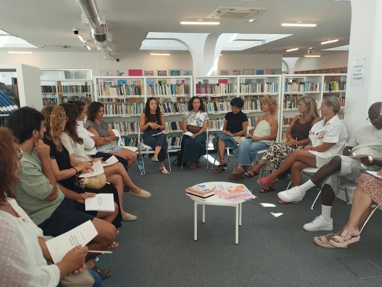 Roda de conversa na Biblioteca Municipal de Peniche